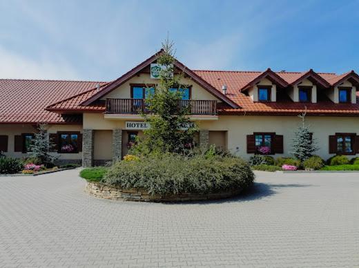 Hotel Bonsai นิเอมจา ภายนอก รูปภาพ