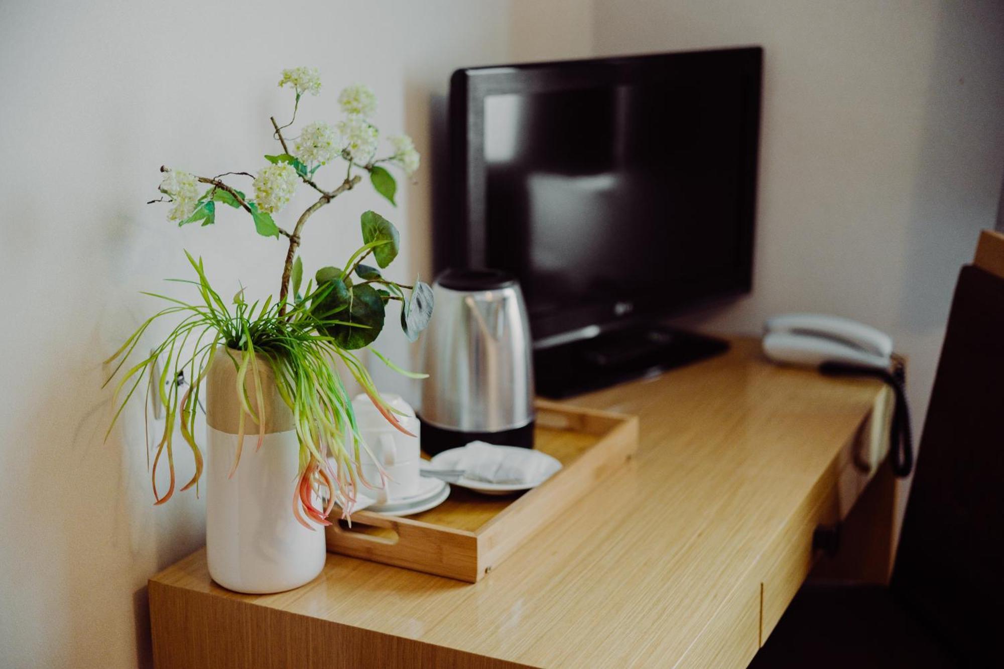 Hotel Bonsai นิเอมจา ภายนอก รูปภาพ