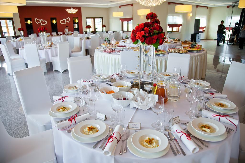 Hotel Bonsai นิเอมจา ภายนอก รูปภาพ